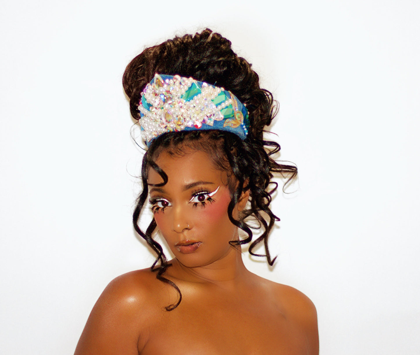 A Crowned Queen